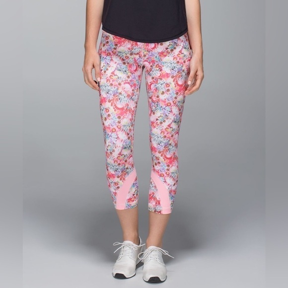 Lululemon Run Inspire Crop II Luxtreme Flowabunga Mini Multi/Bleached Coral - Picture 2 of 16